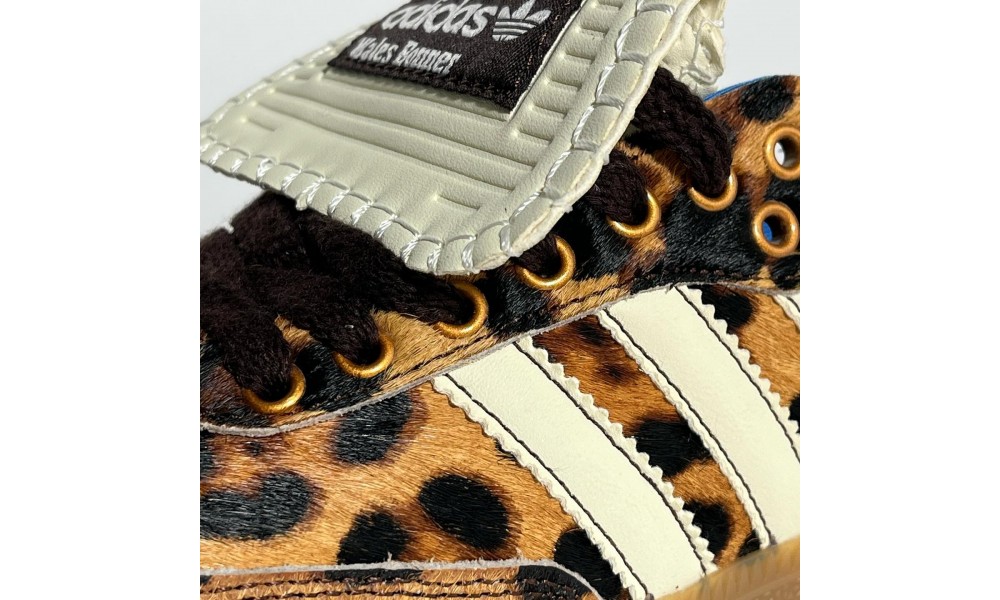 Adidas zx 700 leopard best sale